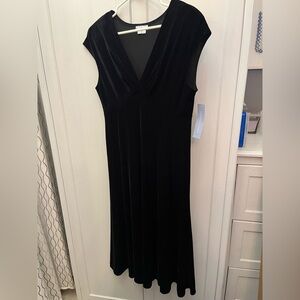 Black velvet London Times dress, size 14
